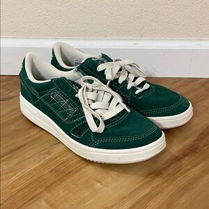 Sneeze x Reebok LT Court 'Viper Green' Sneakers (size 10.5)
